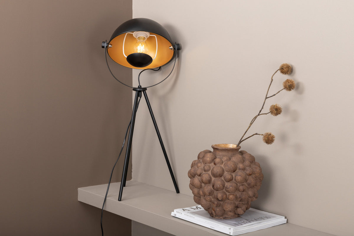 Search Tischleuchte in Schwarz präsentiert im Onlineshop von KAQTU Design AG. Tischleuchte ist von Venture Home