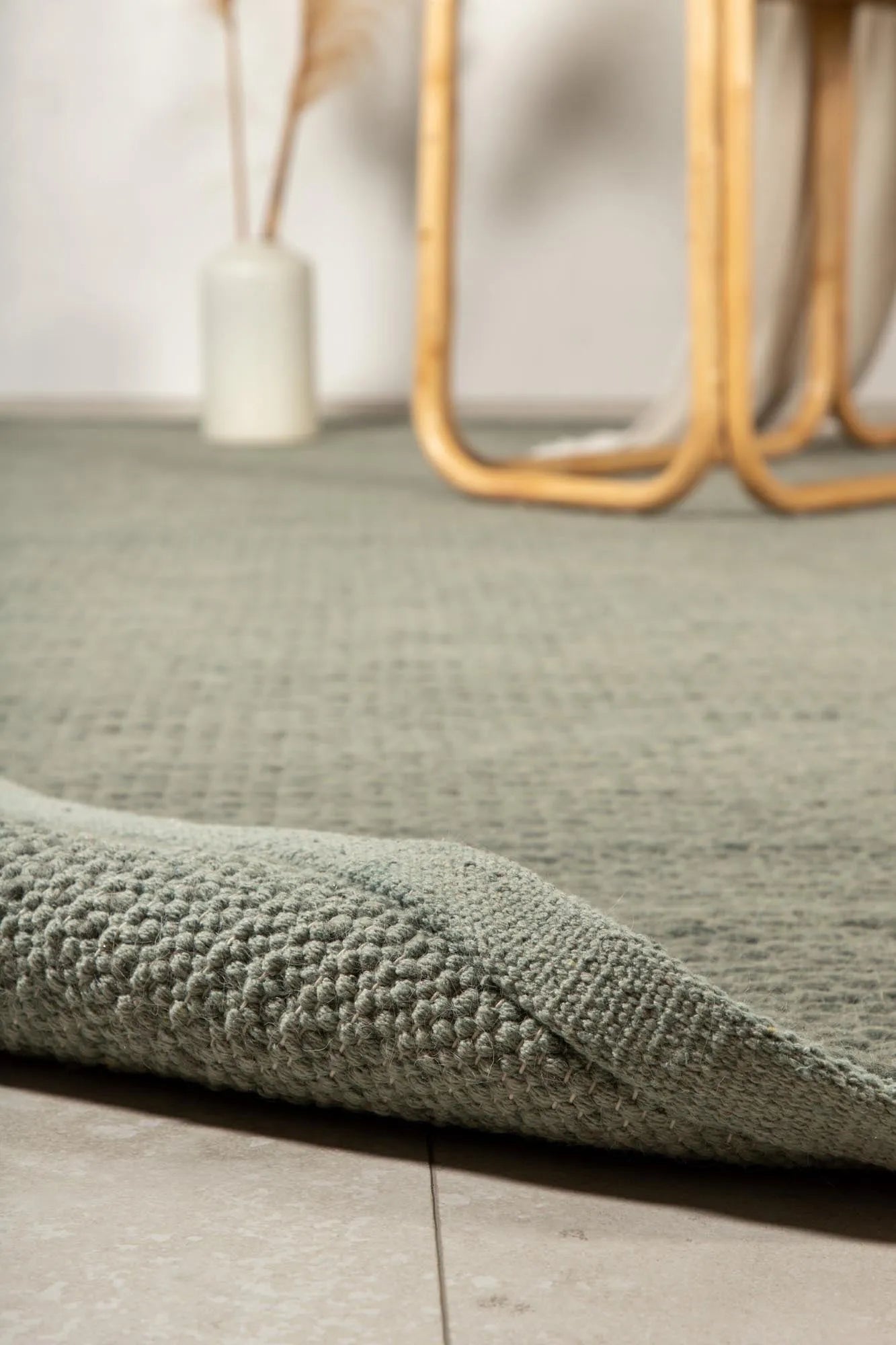 Marta Teppich in Grün präsentiert im Onlineshop von KAQTU Design AG. Teppich ist von Venture Home