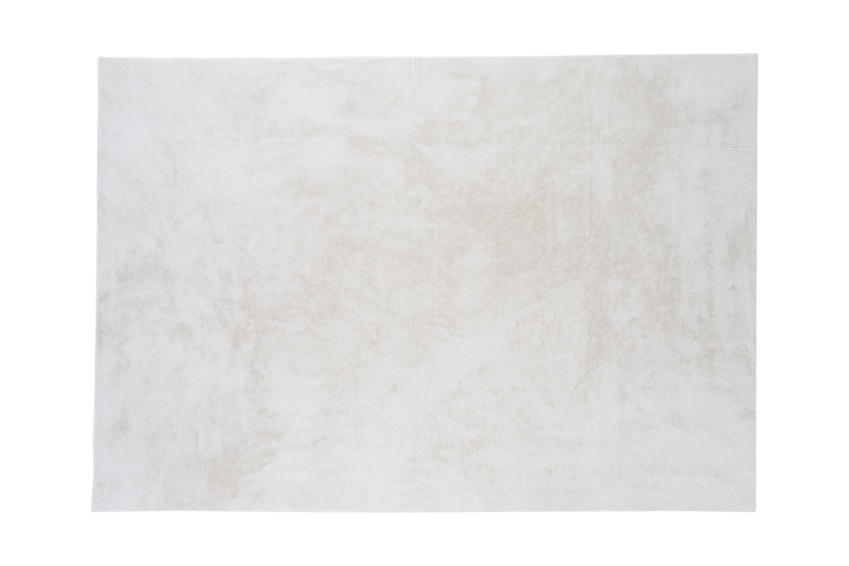 Nina Teppich in Weiss präsentiert im Onlineshop von KAQTU Design AG. Teppich ist von Venture Home