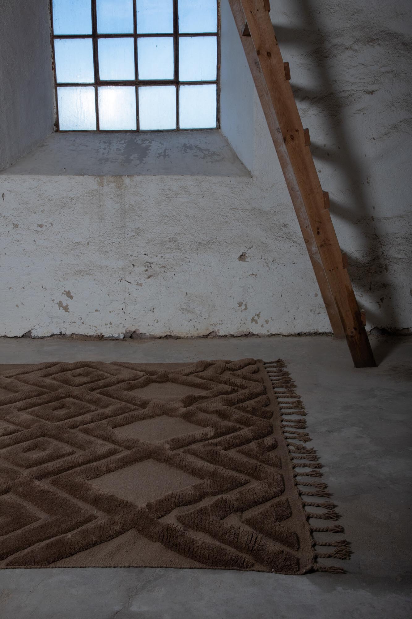 Dahlia Wool Teppich von Vind – Hochwertiger Wollteppich für stilvolle Akzente und behagliche Wohnatmosphäre.