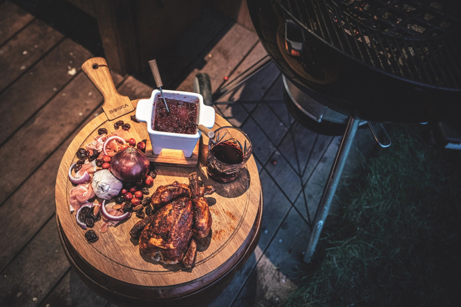 Planche de service ronde Friends L braun Chêne européen 527x402x50