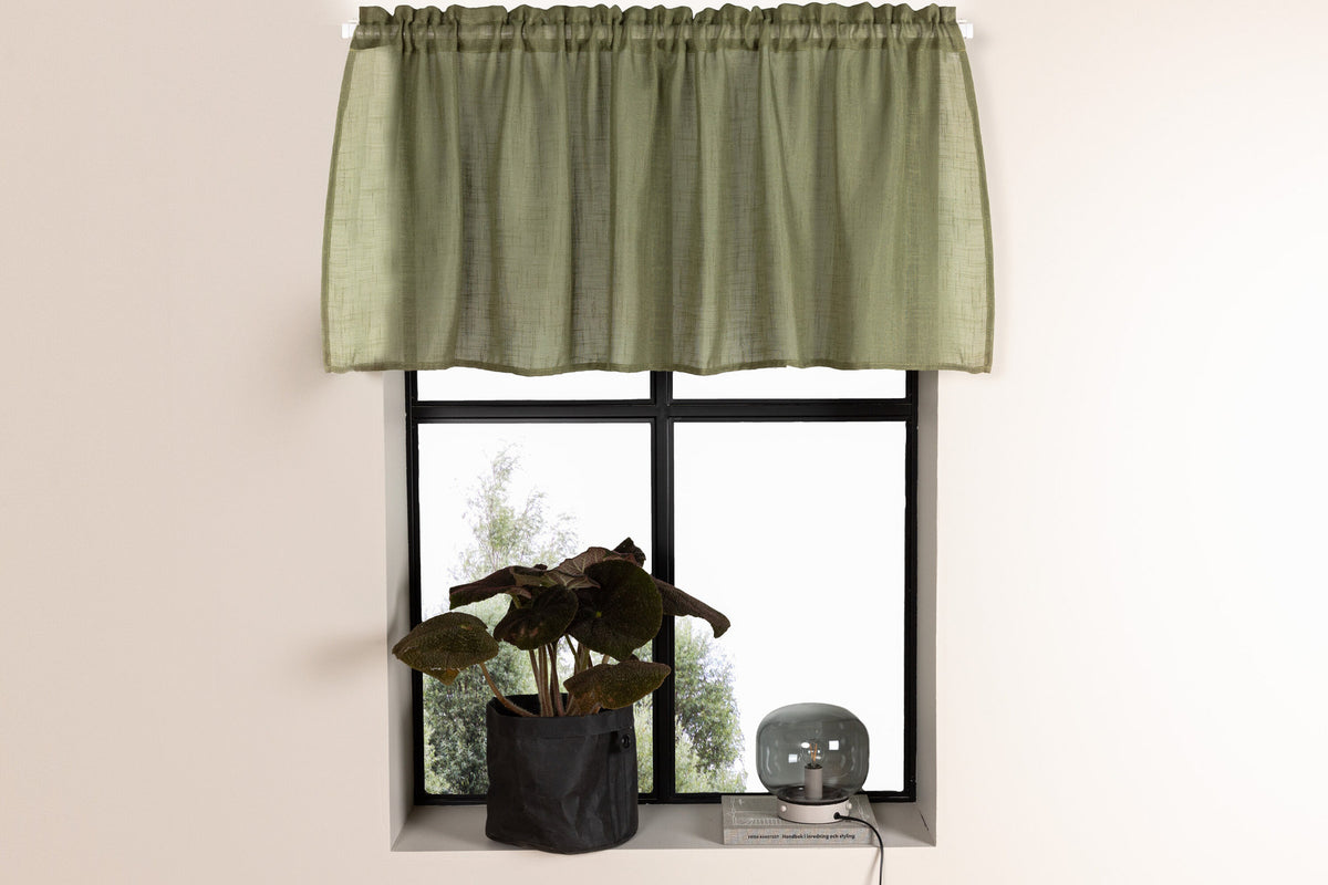 Kaya Vorhang Pelmet 2er Pack in Moosgrün präsentiert im Onlineshop von KAQTU Design AG. Vorhang ist von Venture Home
