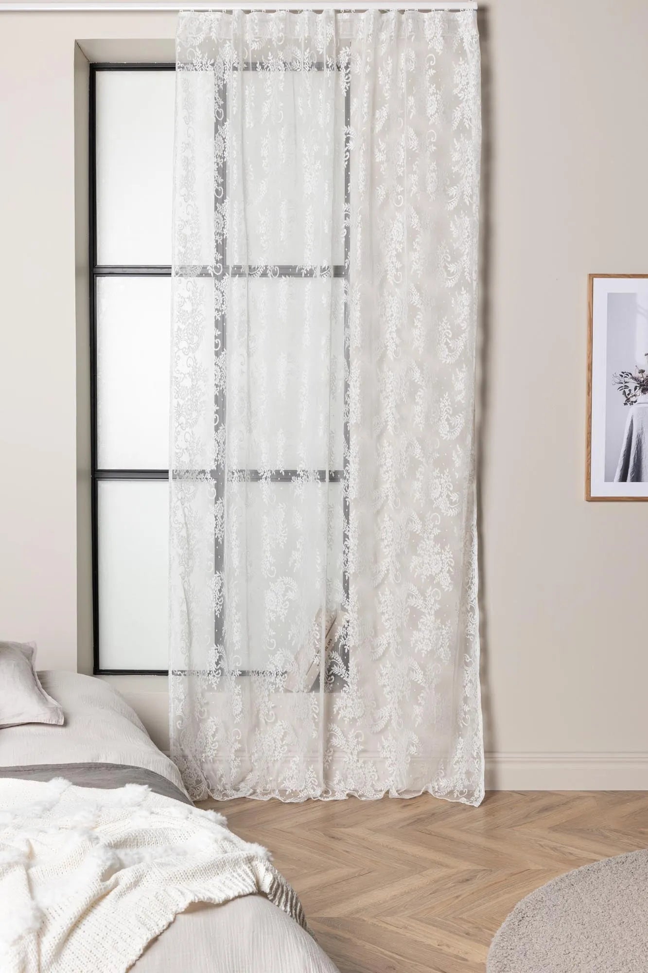Stilvolle Daisy Vorhänge im 2er Set von Venture Home für Ihr Heim.