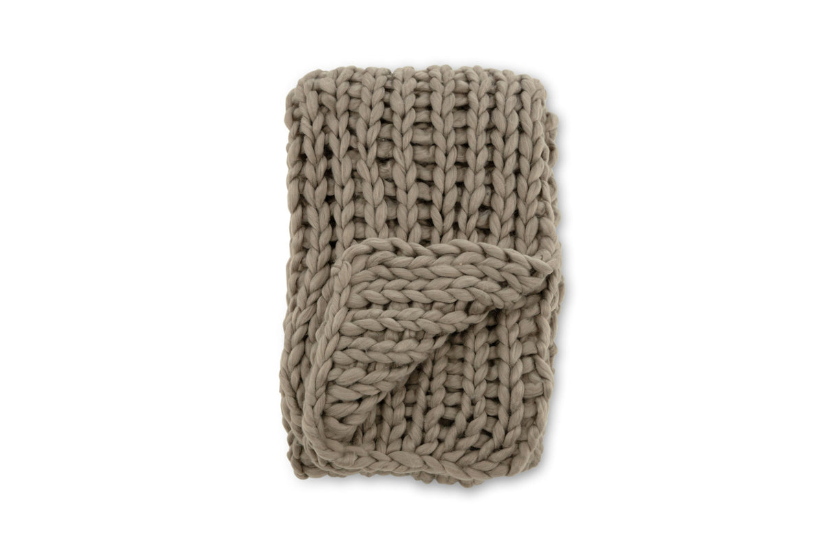 Kate Throw in Braun präsentiert im Onlineshop von KAQTU Design AG. Wolldecke ist von Venture Home