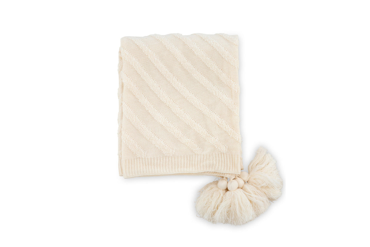 Katlyn Throw in Cremefarben präsentiert im Onlineshop von KAQTU Design AG. Wolldecke ist von Venture Home