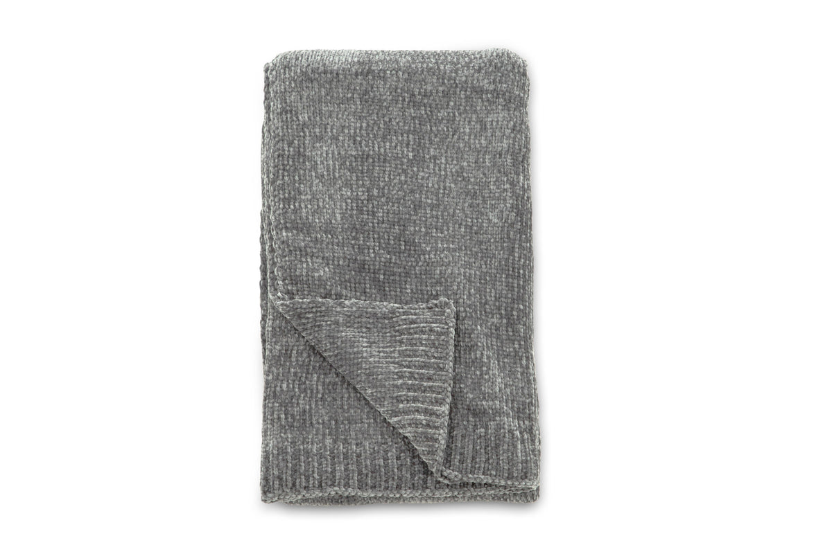 Ally Throw in Dunkelgrau präsentiert im Onlineshop von KAQTU Design AG. Wolldecke ist von Venture Home