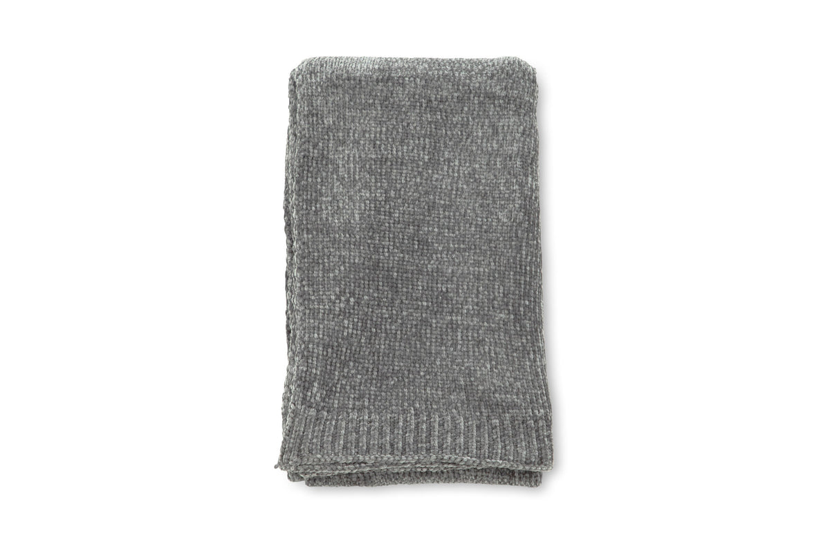 Ally Throw in Dunkelgrau präsentiert im Onlineshop von KAQTU Design AG. Wolldecke ist von Venture Home