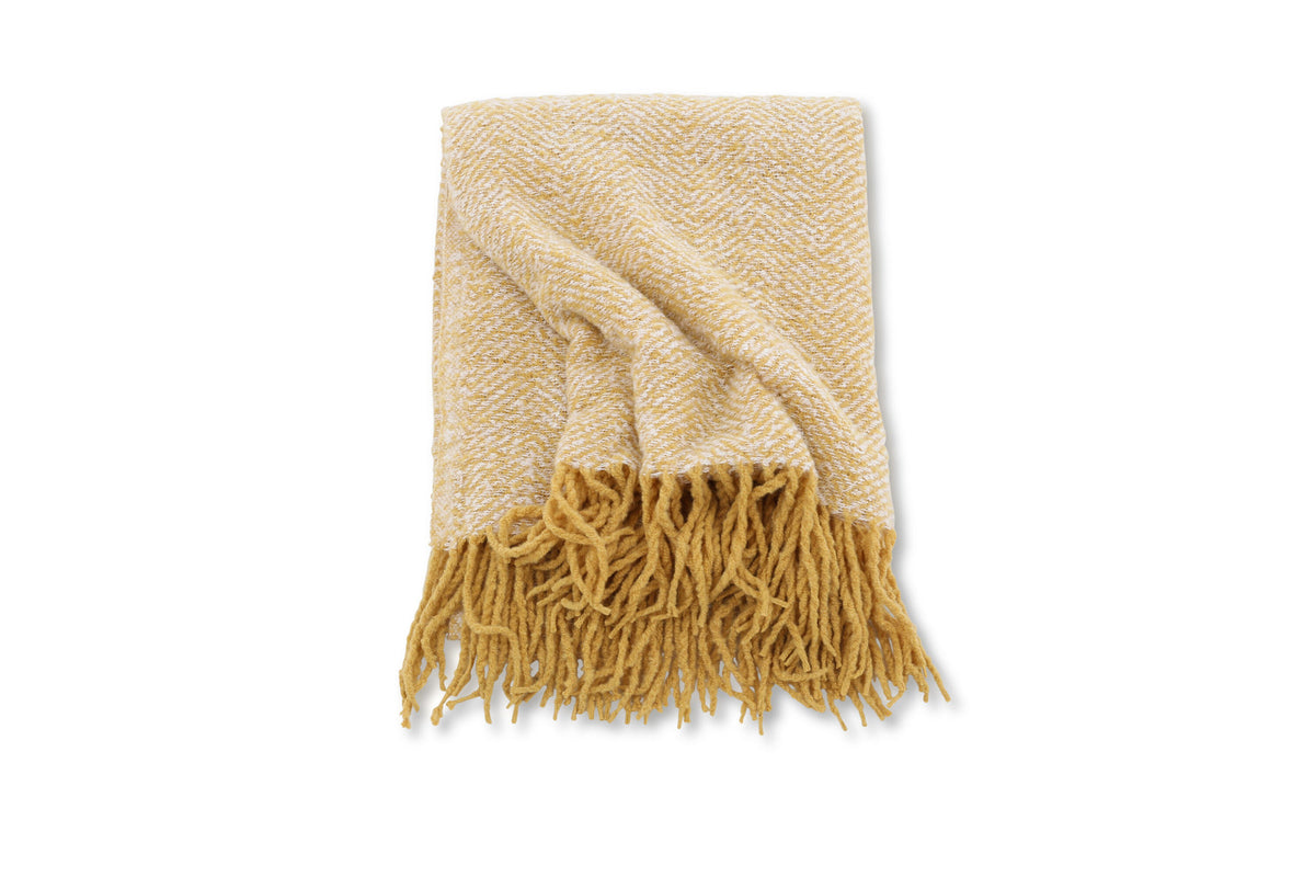 Toby Throw in Gelb präsentiert im Onlineshop von KAQTU Design AG. Wolldecke ist von Venture Home