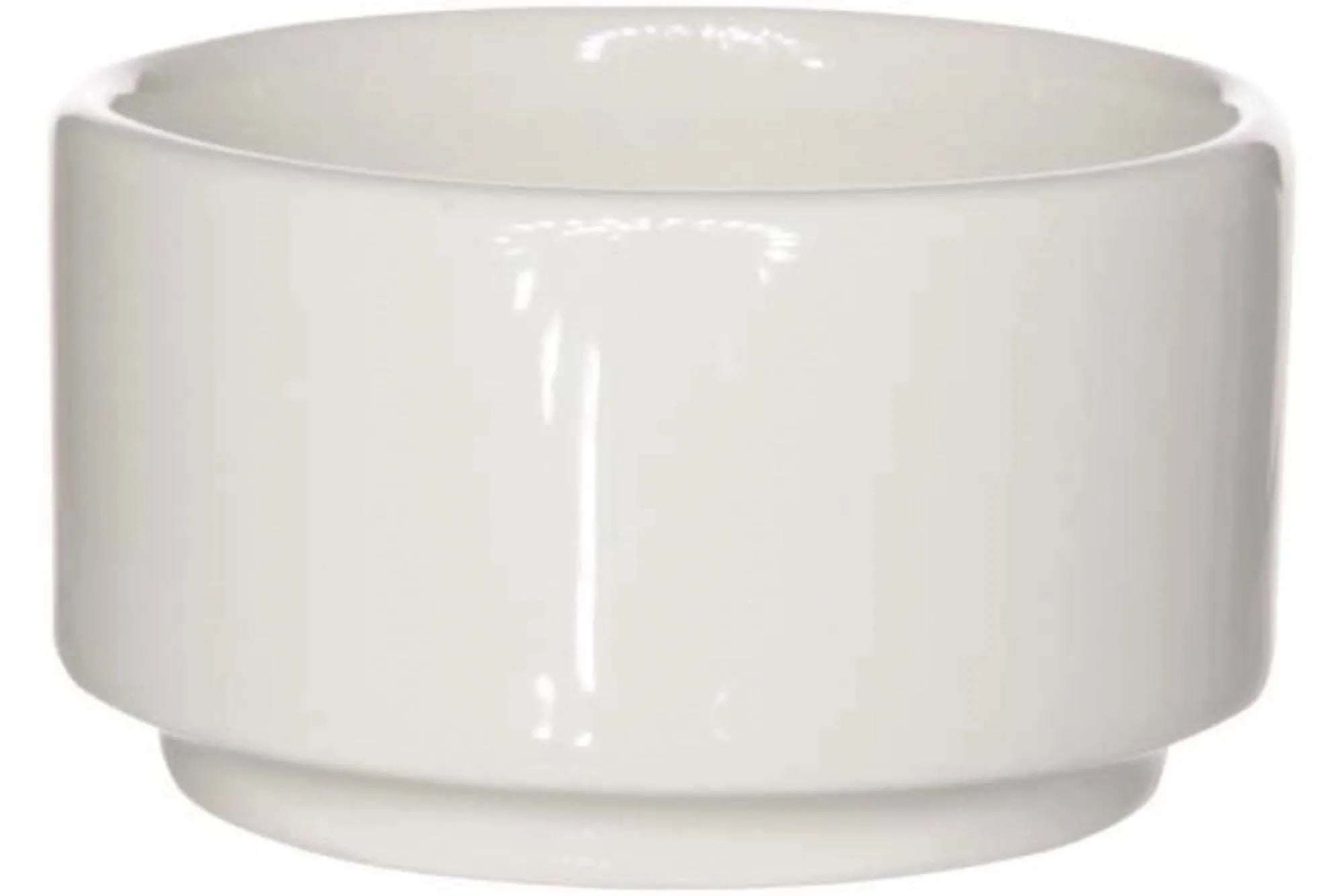 Elegante 30cl Porzellanschüssel, ideal für Suppen & Eintöpfe. Zeitloses Design, robust & pflegeleicht. Perfekt für Buffets & Tischdeko.