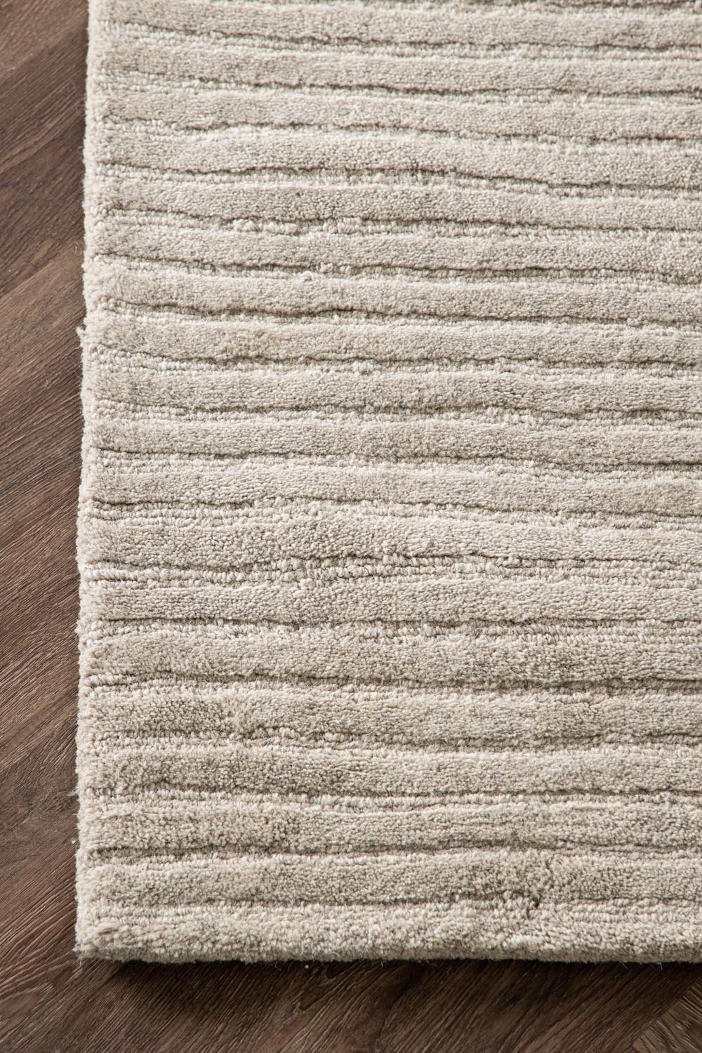 Milton Teppich in Hellgrau präsentiert im Onlineshop von KAQTU Design AG. Teppich ist von Venture Home