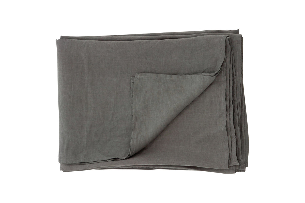 Milo Tagesdecke in Hellgrau präsentiert im Onlineshop von KAQTU Design AG. Bettüberwurf ist von Venture Home