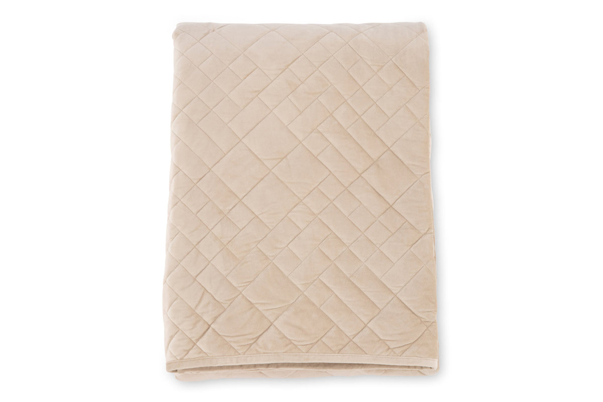 Jilly Tagesdecke in Beige präsentiert im Onlineshop von KAQTU Design AG. Bettüberwurf ist von Venture Home