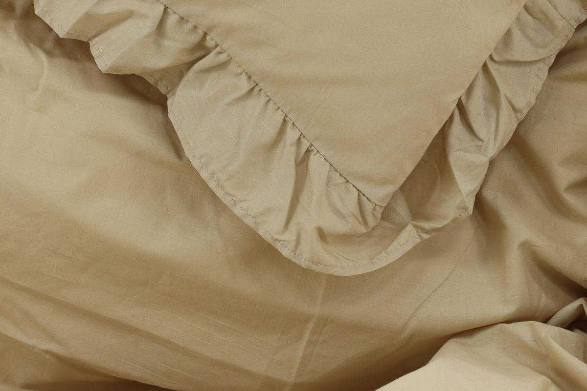 Levi Bettgarnitur in Sand präsentiert im Onlineshop von KAQTU Design AG. Bettwäsche ist von Venture Home