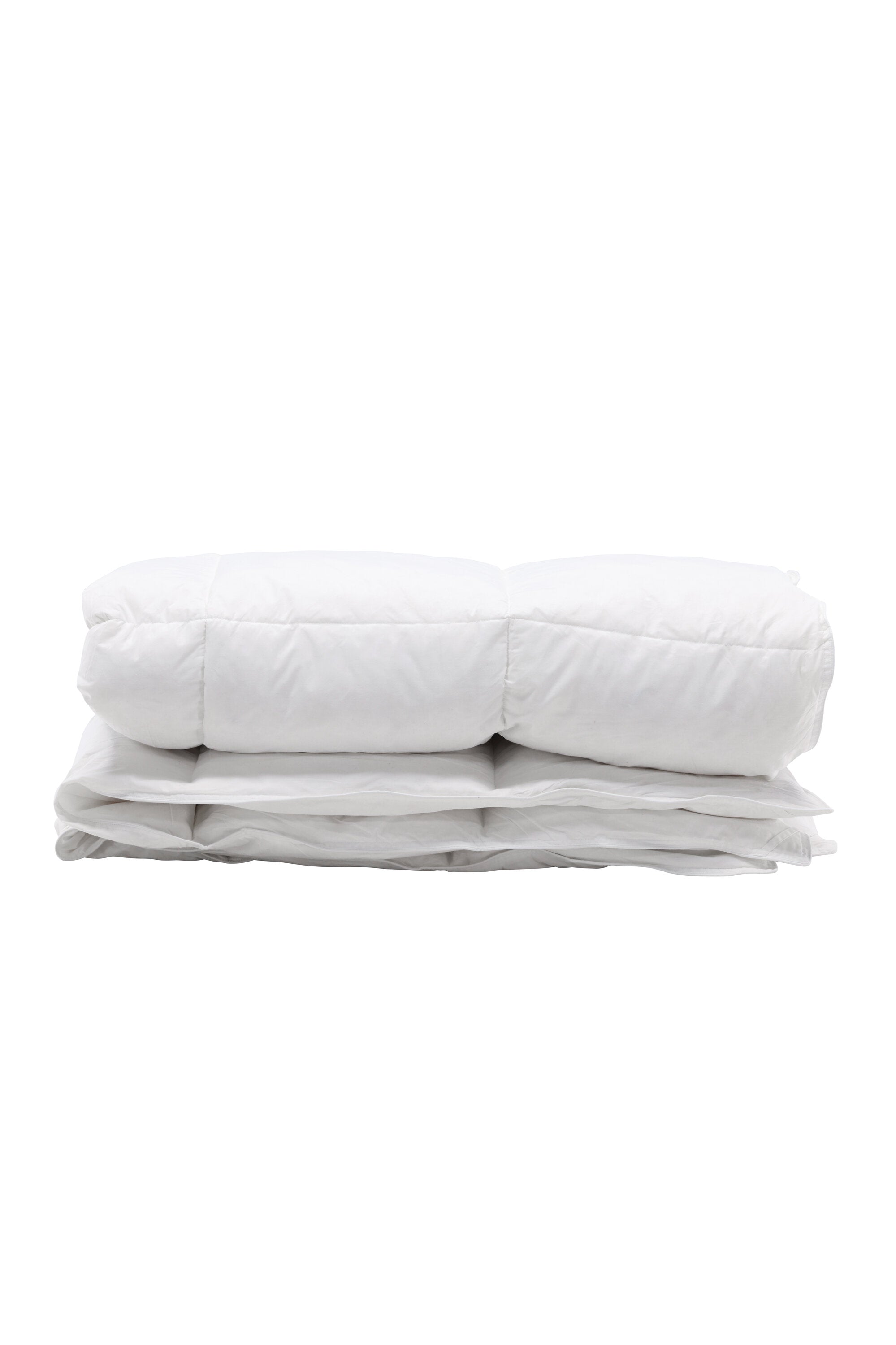 Astrid Duvet in Weiss präsentiert im Onlineshop von KAQTU Design AG. Duvet ist von Venture Home