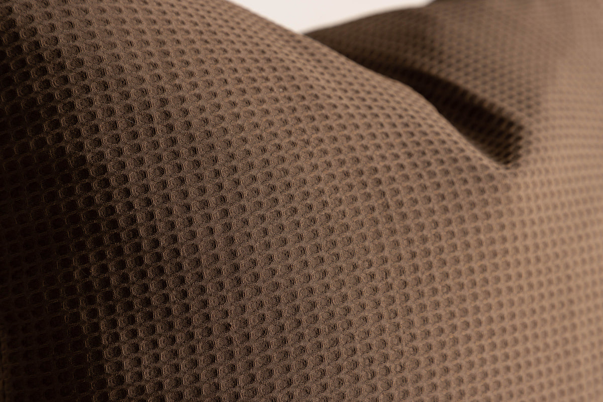 Celine Kissenbezug in Dunkelbraun präsentiert im Onlineshop von KAQTU Design AG. Deko Kissenbezug ist von Venture Home