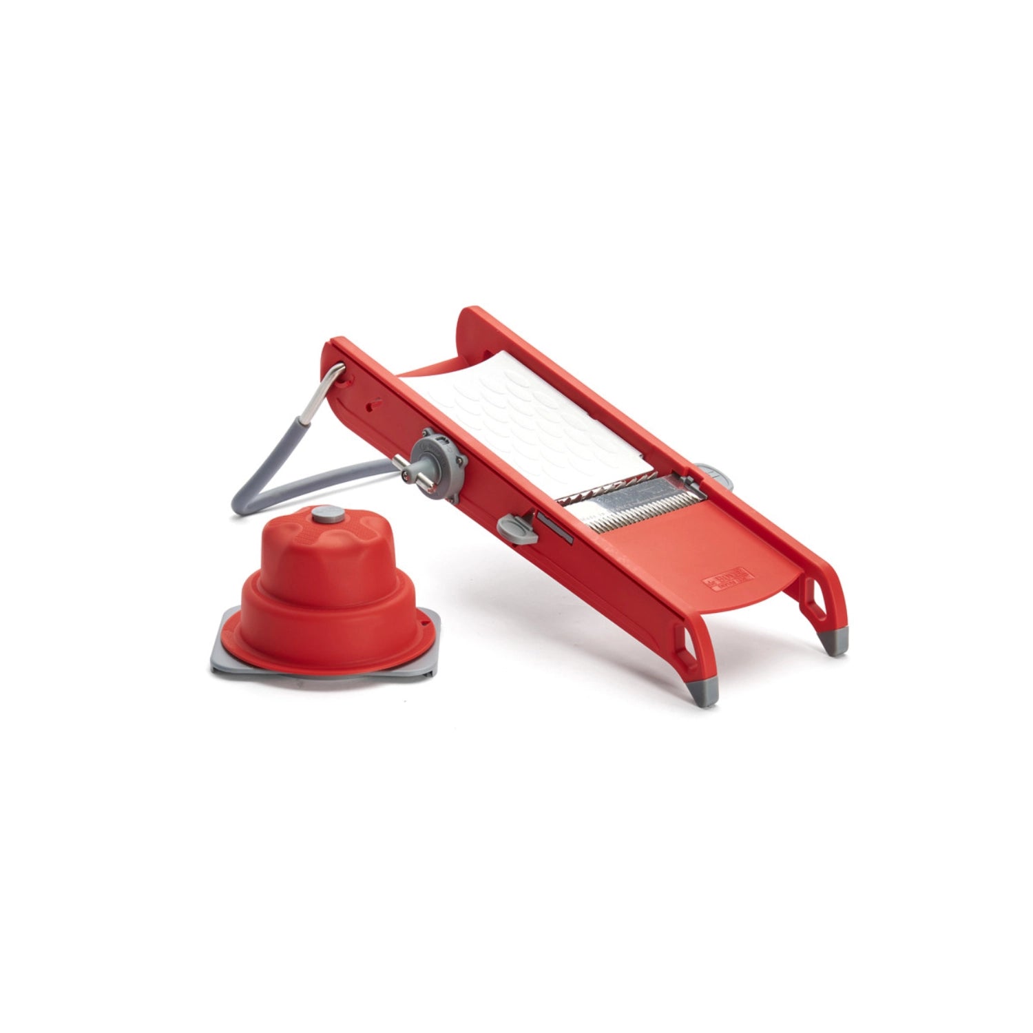 Die Mandoline Swing Plus rot von de Buyer vereinfacht das Schneiden von Obst und Gemüse mit verstellbaren Einstellungen und sicherem Design.