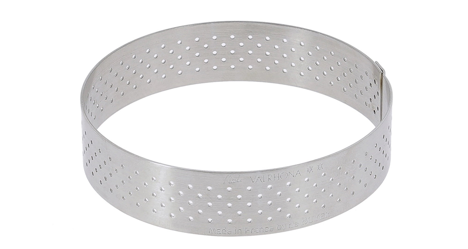 Tortenring rund perforiert D8.5cm H2cm in Silber präsentiert im Onlineshop von KAQTU Design AG. Küchenhelfer ist von de Buyer
