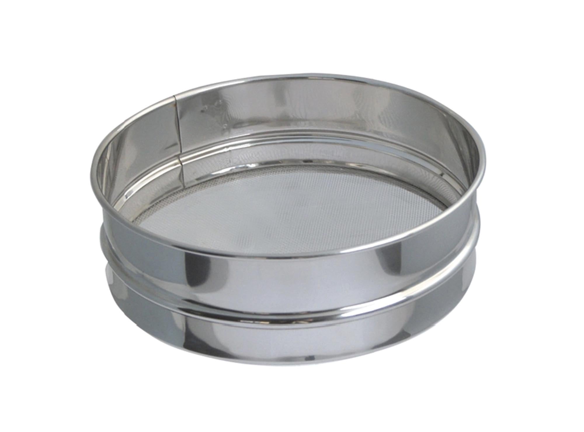 Flour sieve Ø 16cm, perforation 0.8mm