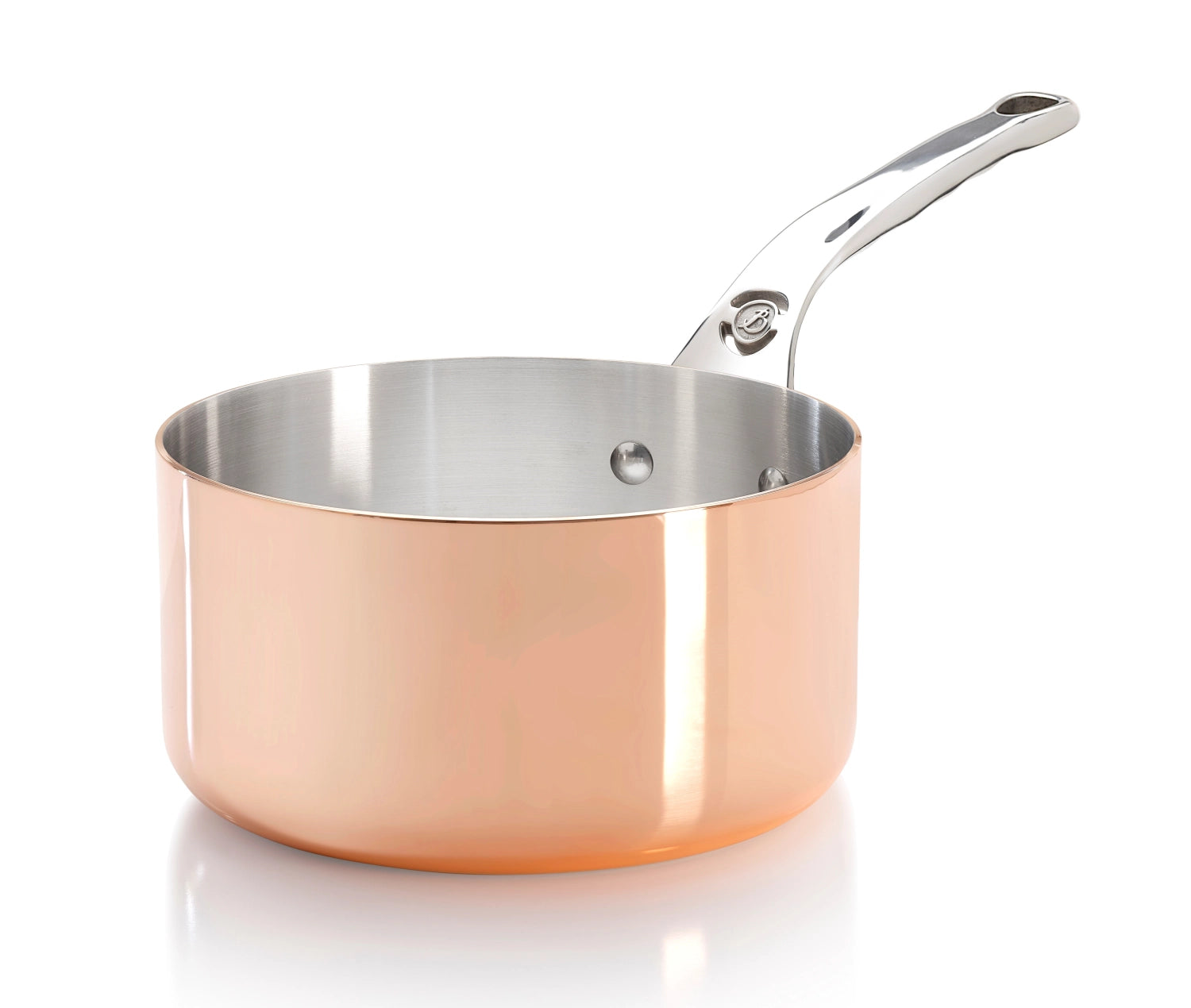 Elegante Kupfer-Edelstahl-Kasserolle Ø16cm, ideal für Induktion. Perfekte Wärmeverteilung, kratzfest, stilvoll und funktional.