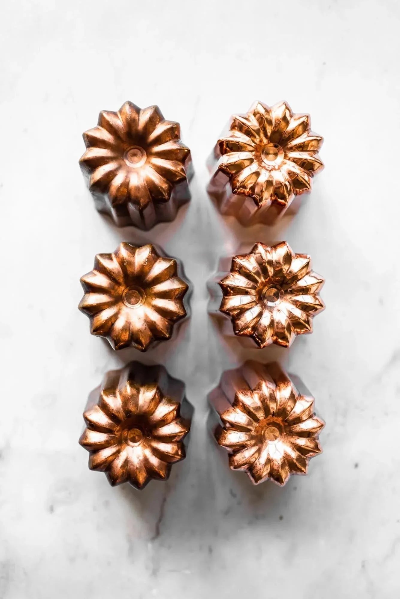 Kupfer Cannelés-Form 5,5 cm von de Buyer für feine Backkunst.
