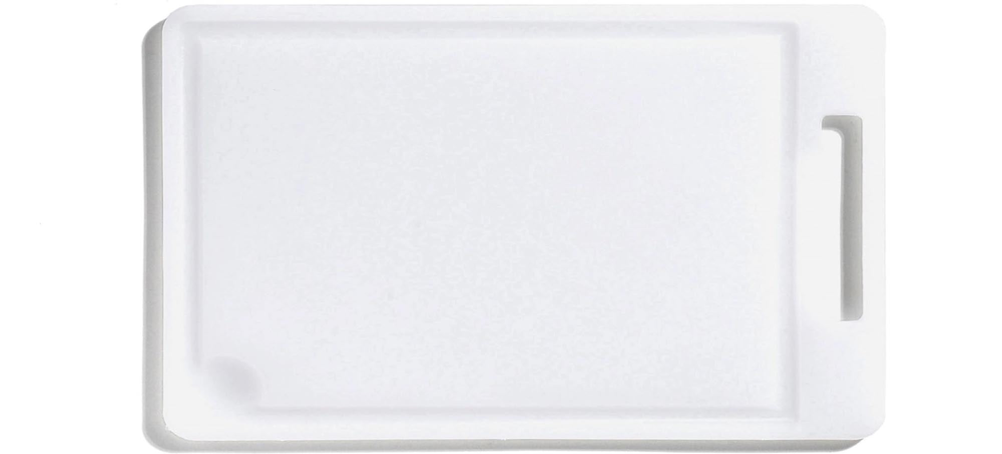Hochwertiges, weisses Schneidebrett 31x18cm von Demolli SpA aus robustem Polypropylen, ideal für hygienisches Schneiden.
