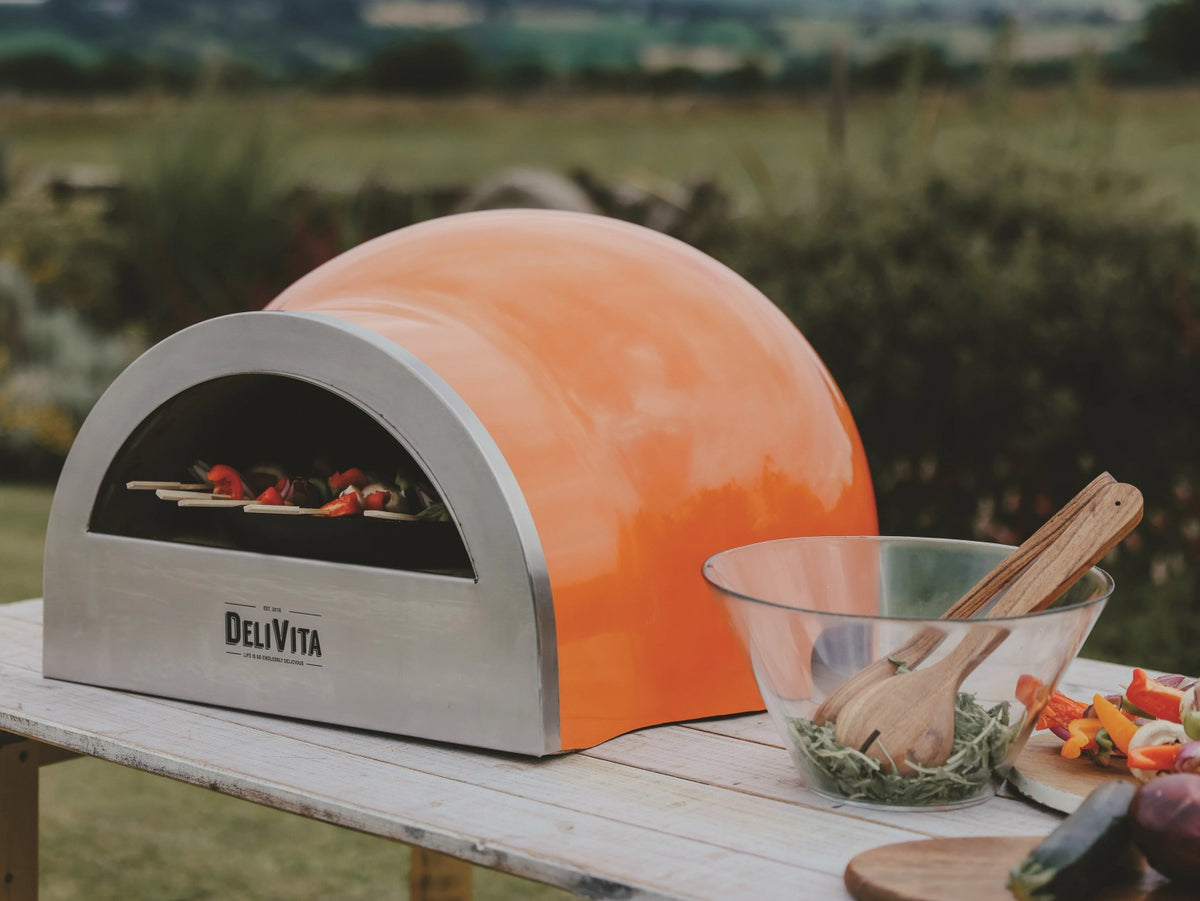 Ofen orange in Orange präsentiert im Onlineshop von KAQTU Design AG. Backutensilien ist von Delivita