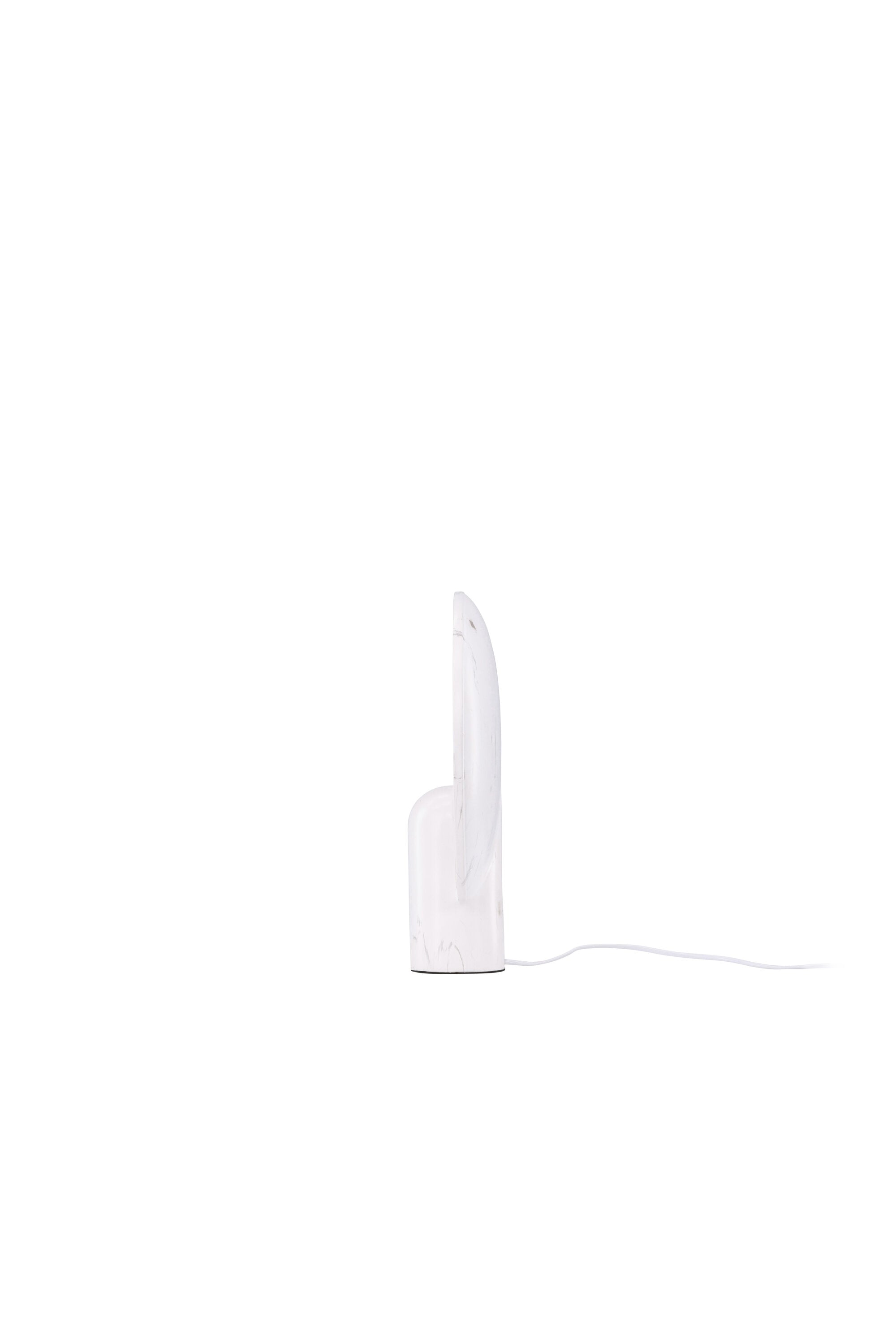 Angers Lampe in Weiss präsentiert im Onlineshop von KAQTU Design AG. Tischleuchte ist von Venture Home