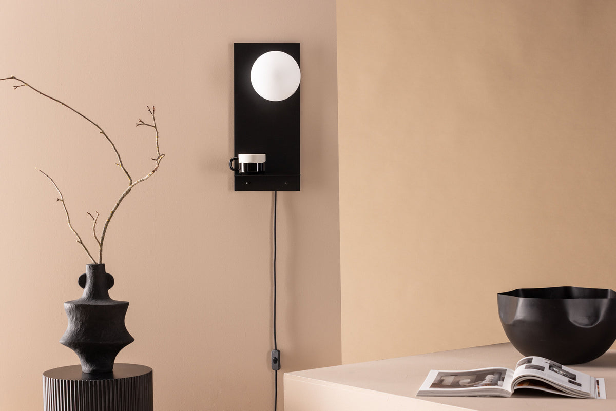Troyes Wandleuchte in Schwarz präsentiert im Onlineshop von KAQTU Design AG. Wandleuchte ist von Venture Home