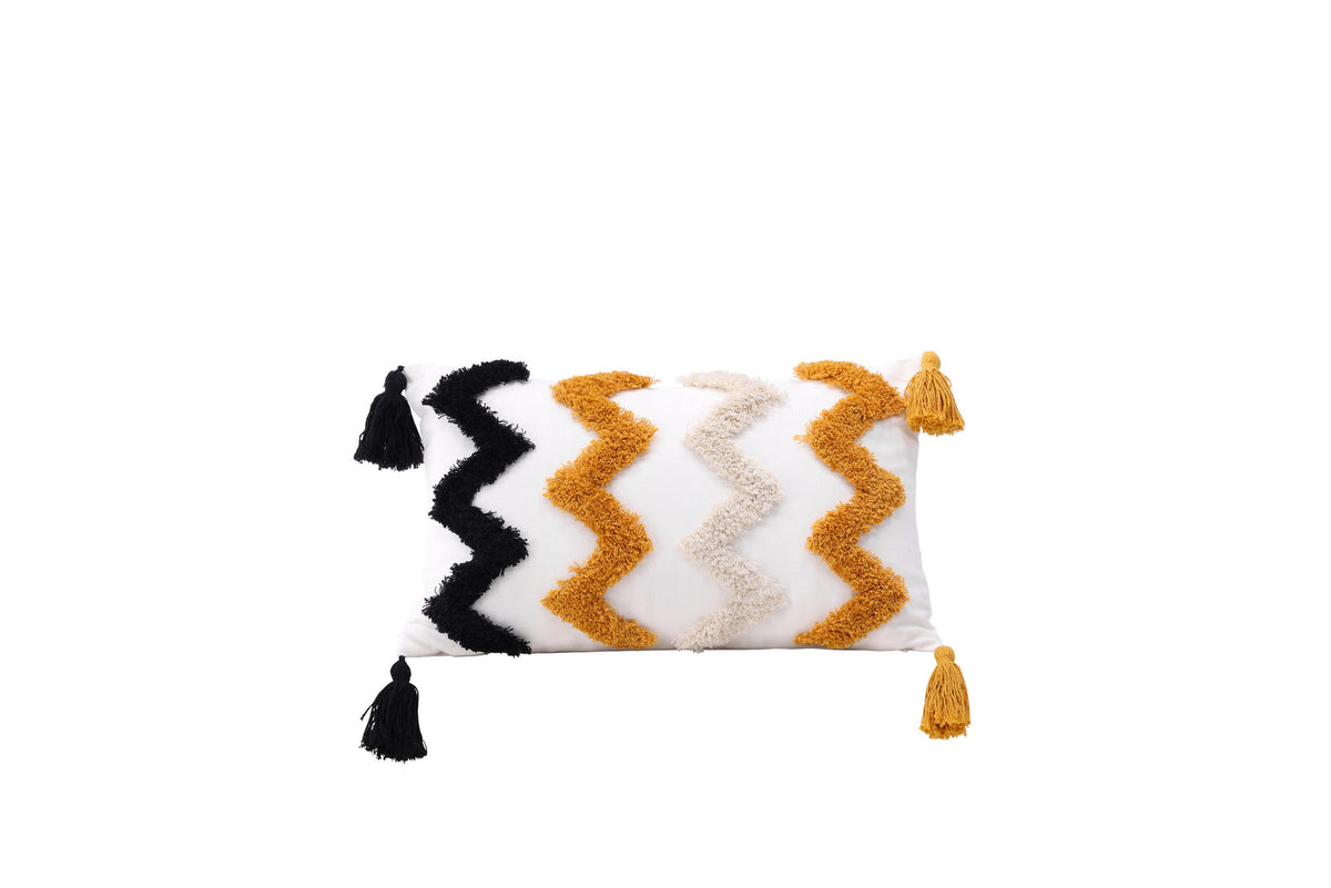Melina Kissenbezug in Weiss präsentiert im Onlineshop von KAQTU Design AG. Deko Kissenbezug ist von Venture Home