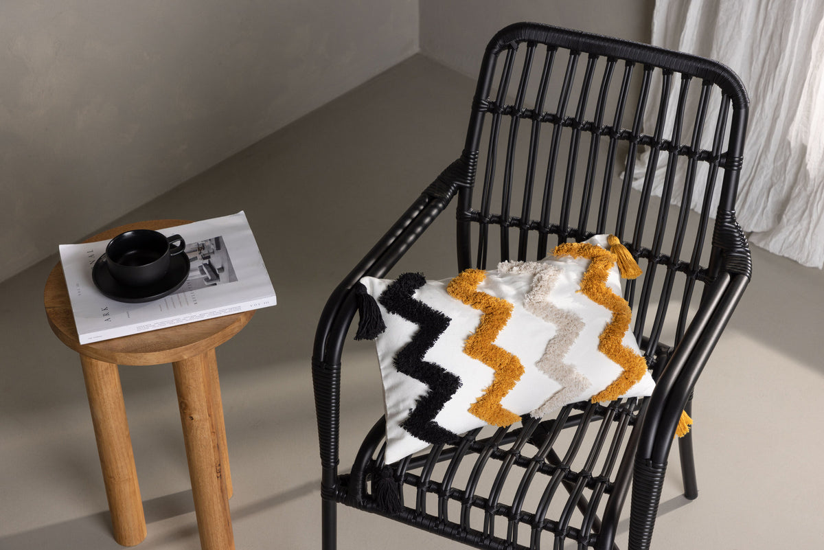 Melina Kissenbezug in Weiss präsentiert im Onlineshop von KAQTU Design AG. Deko Kissenbezug ist von Venture Home