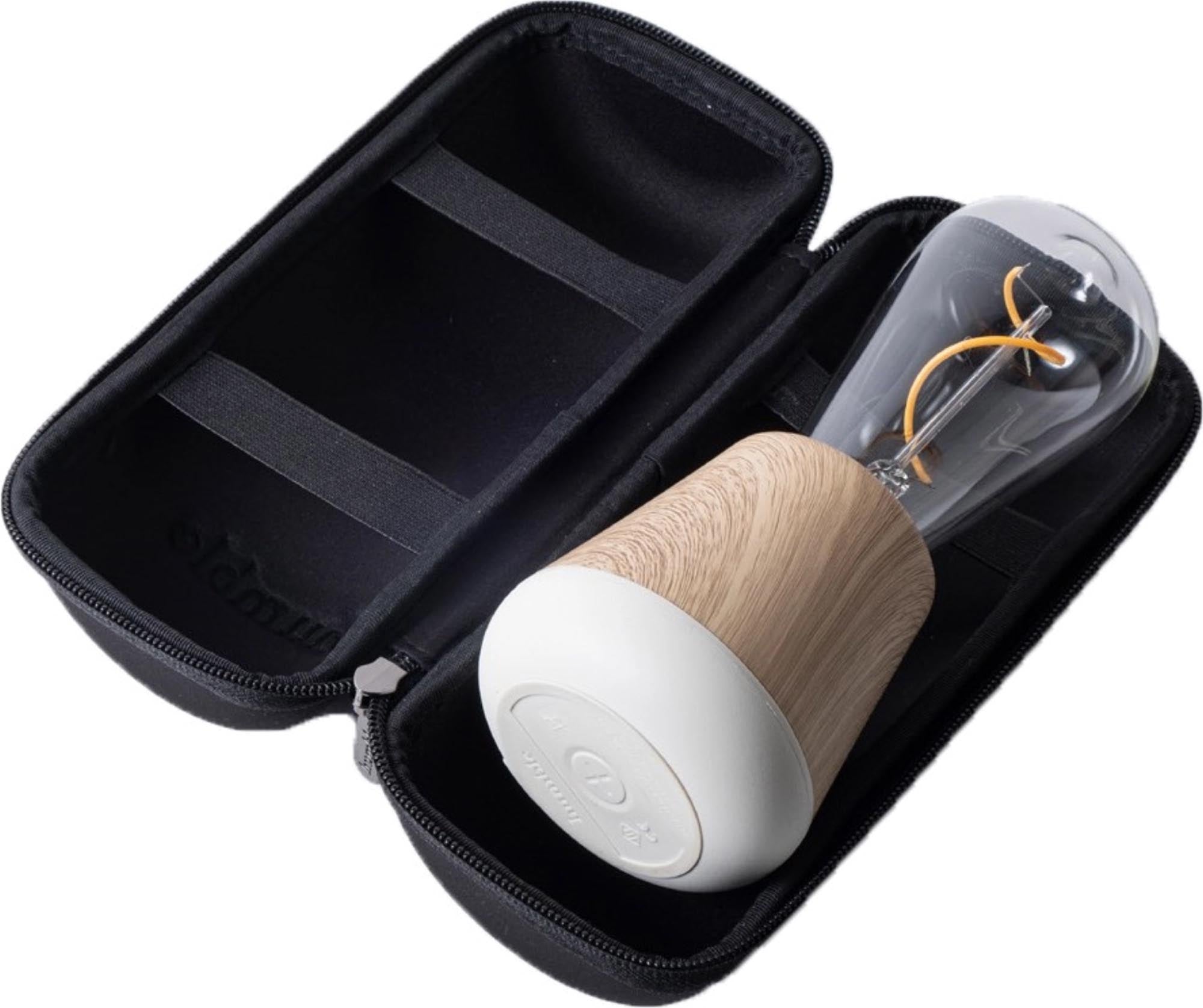 Das Humble Travel Case in Schwarz schützt Ihre Humble Lights sicher und elegant, perfekt für Reisen und unterwegs.