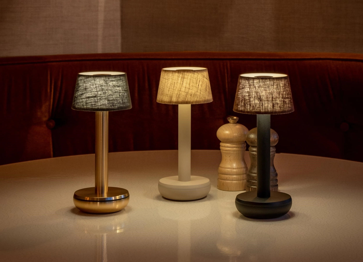 Humble Light deux lin noir et marron, 21,2x8,8 cm