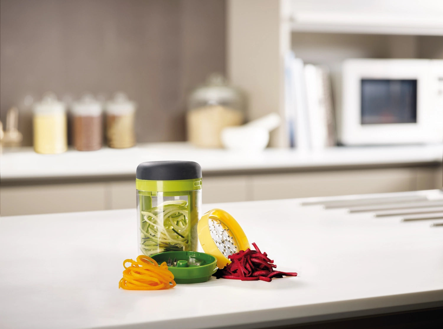 Spiro spiralizer with 3 blades and container, Ø7.8, H:16 cm