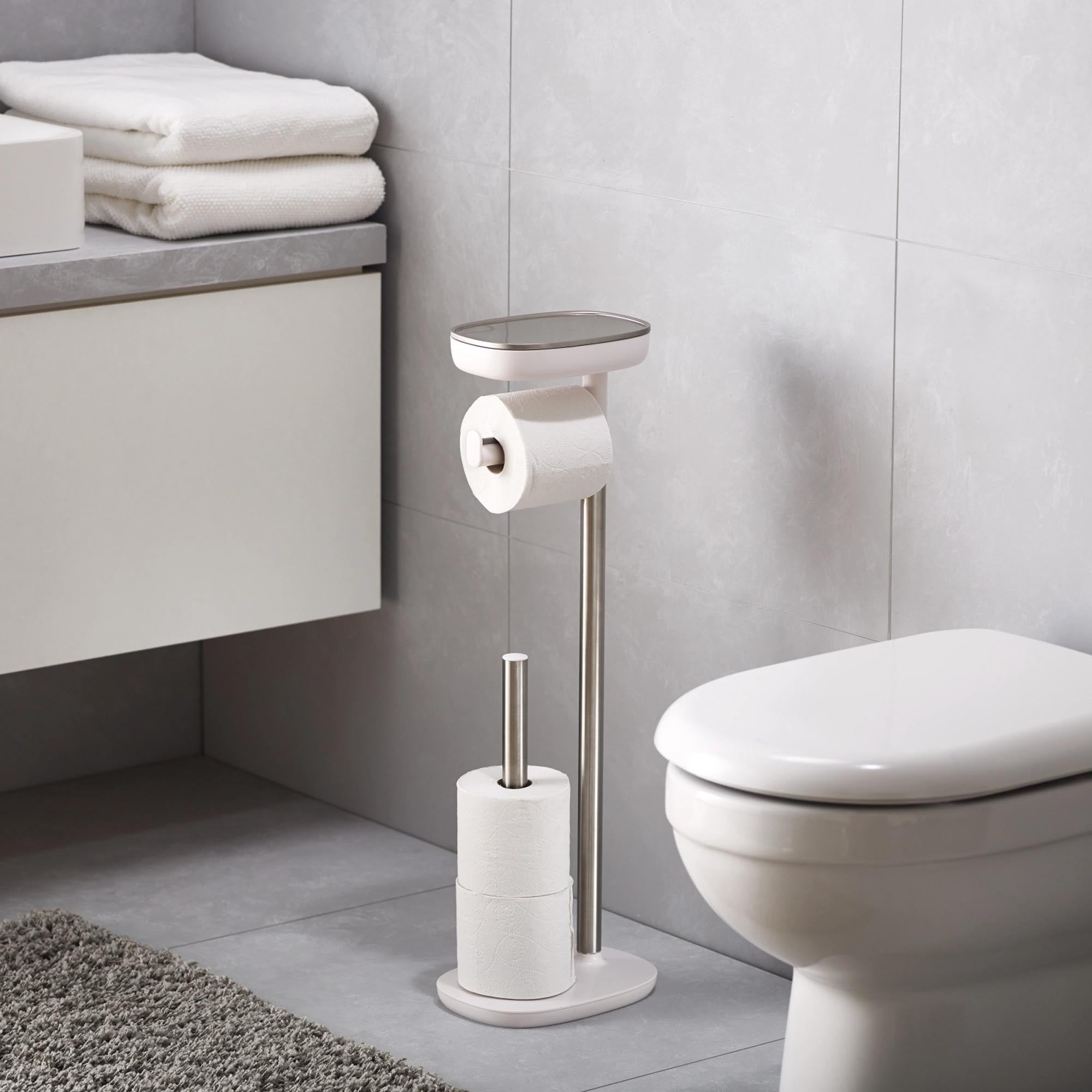 Eleganter EasyStore WC-Ständer von Joseph Joseph für mehr Komfort.