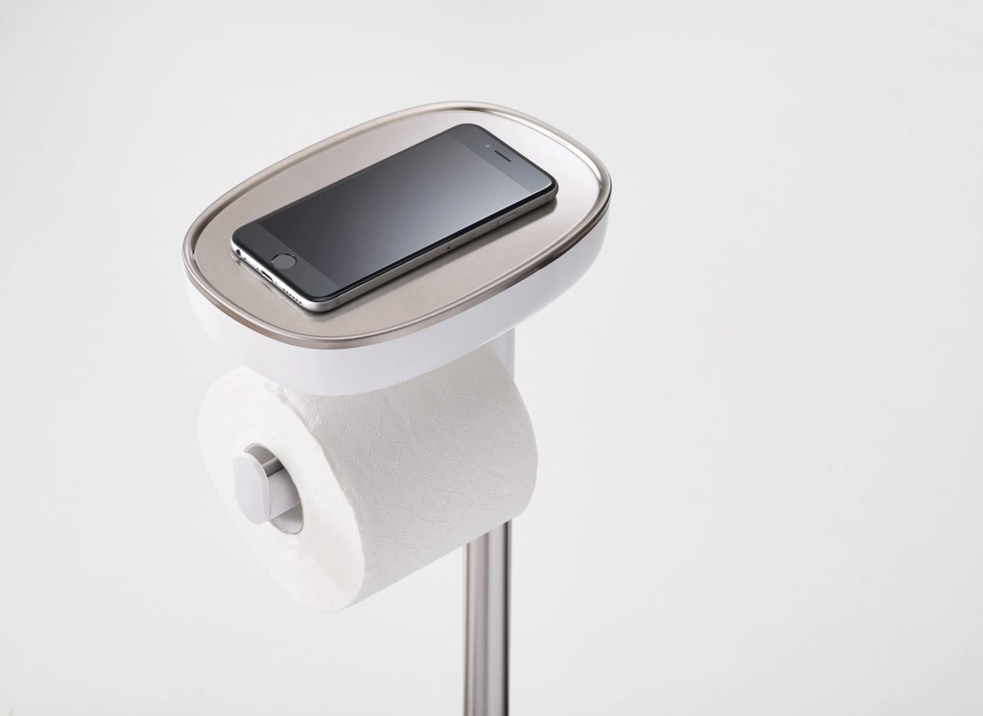 Praktischer EasyStore WC-Ständer von Joseph Joseph für moderne Bäder.