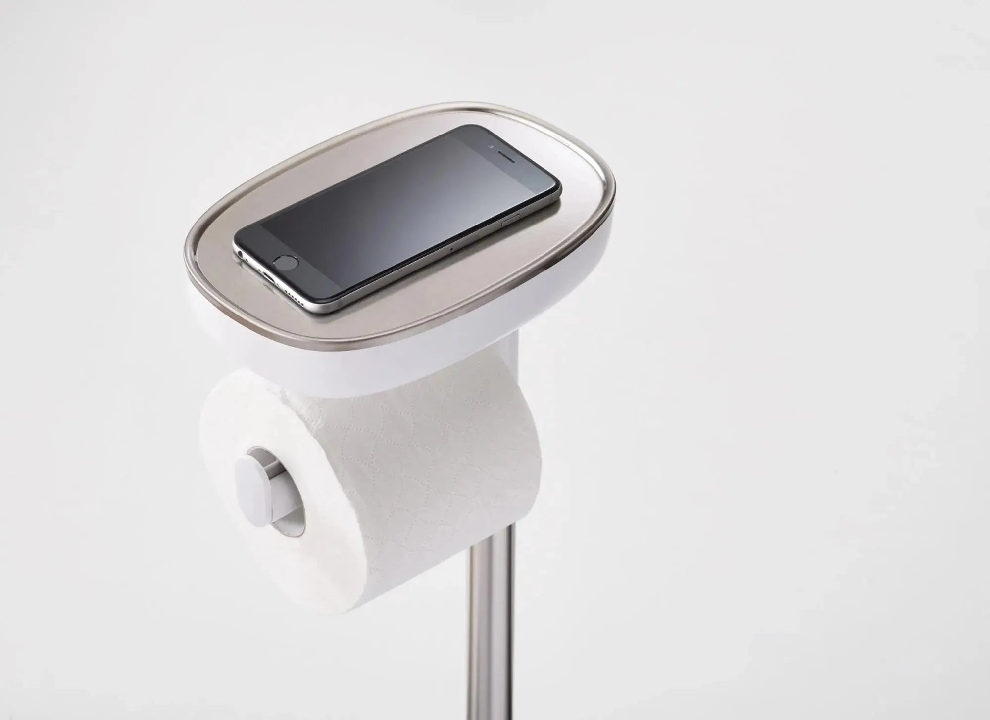 Stilvoller EasyStore Toilettenpapierhalter von Joseph Joseph.