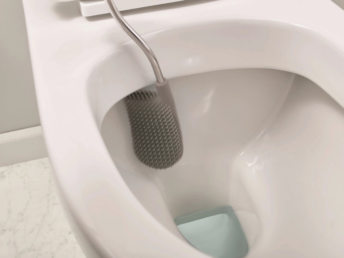 Flex Lite WC-Bürste in Weiss präsentiert im Onlineshop von KAQTU Design AG. Toilettenartikel ist von Joseph Joseph