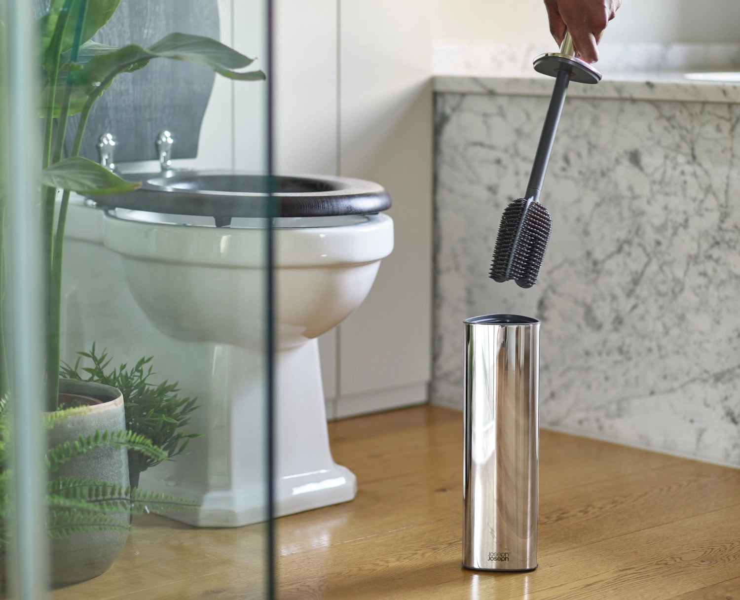 Flex 360 Luxe toilet brush stainless steel