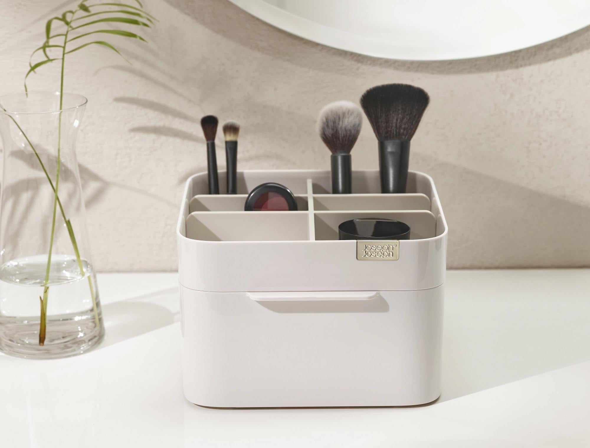 Eleganter Joseph Joseph Viva Kosmetik-Organizer mit Schublade, ideal für Badaccessoires, Maße: 18.5x19.5x12cm.