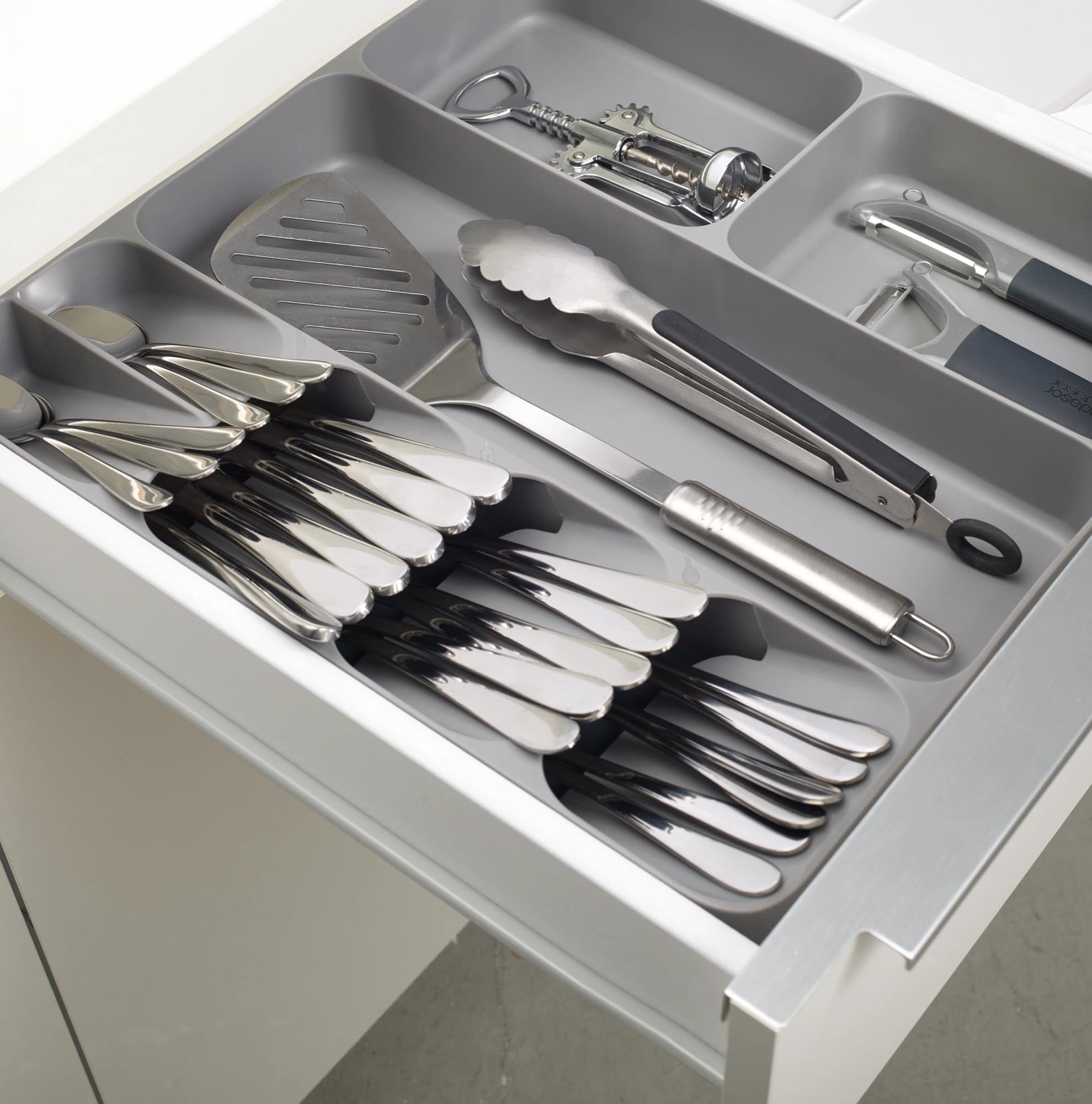 Optimale Besteckaufbewahrung: Joseph Joseph DrawerStore, grau, kompakt.