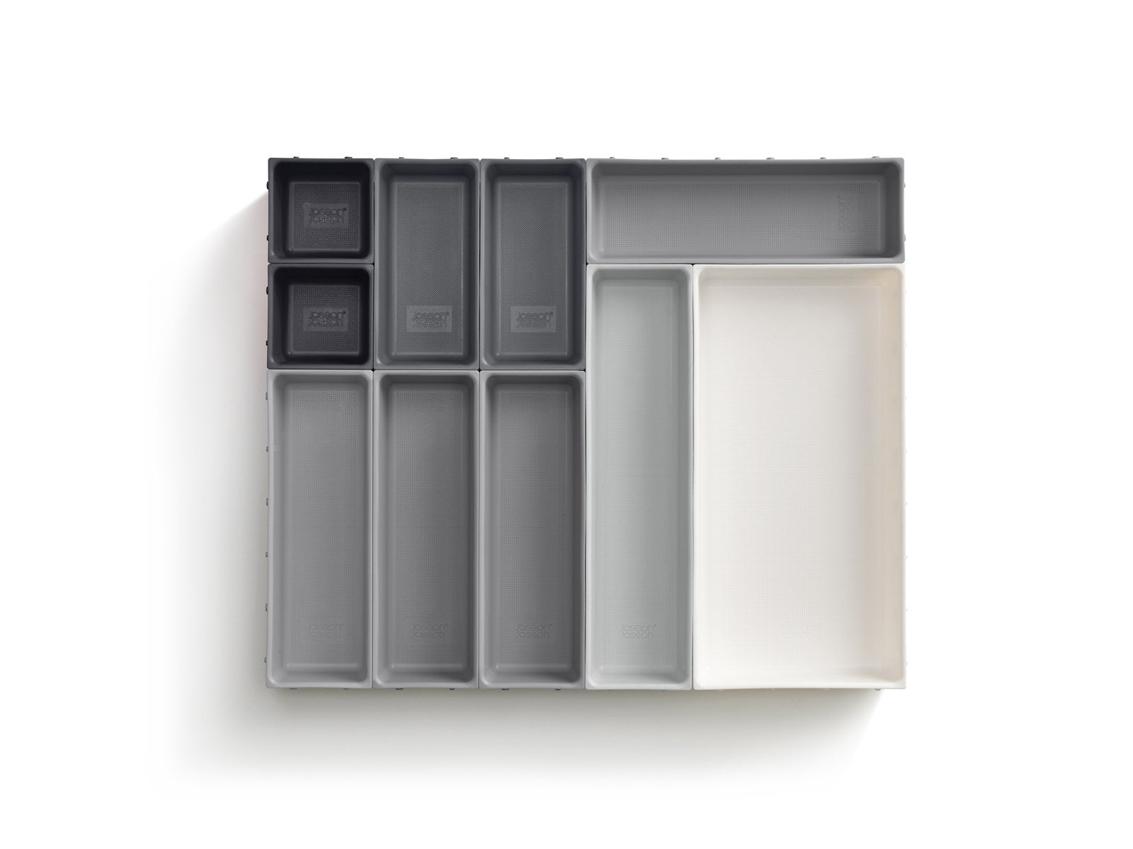 Das Blox 10-teilige Schubladen-Organizer-Set von Joseph Joseph bietet flexible, langlebige Aufbewahrungslösungen für Besteck, Bürobedarf und Kosmetik.