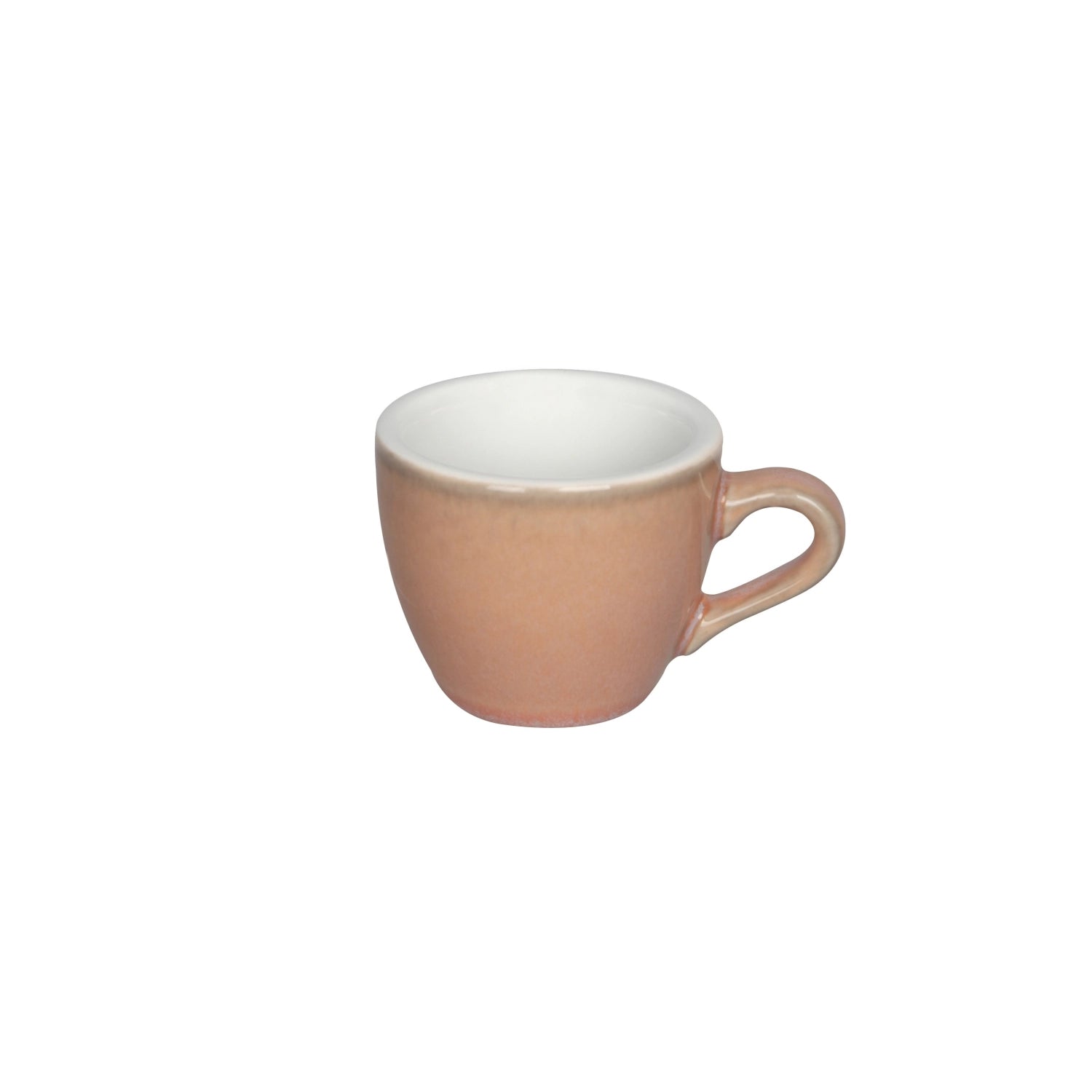 Keramiktasse in Eiform mit Henkel, cremefarben, auf weißem Hintergrund.