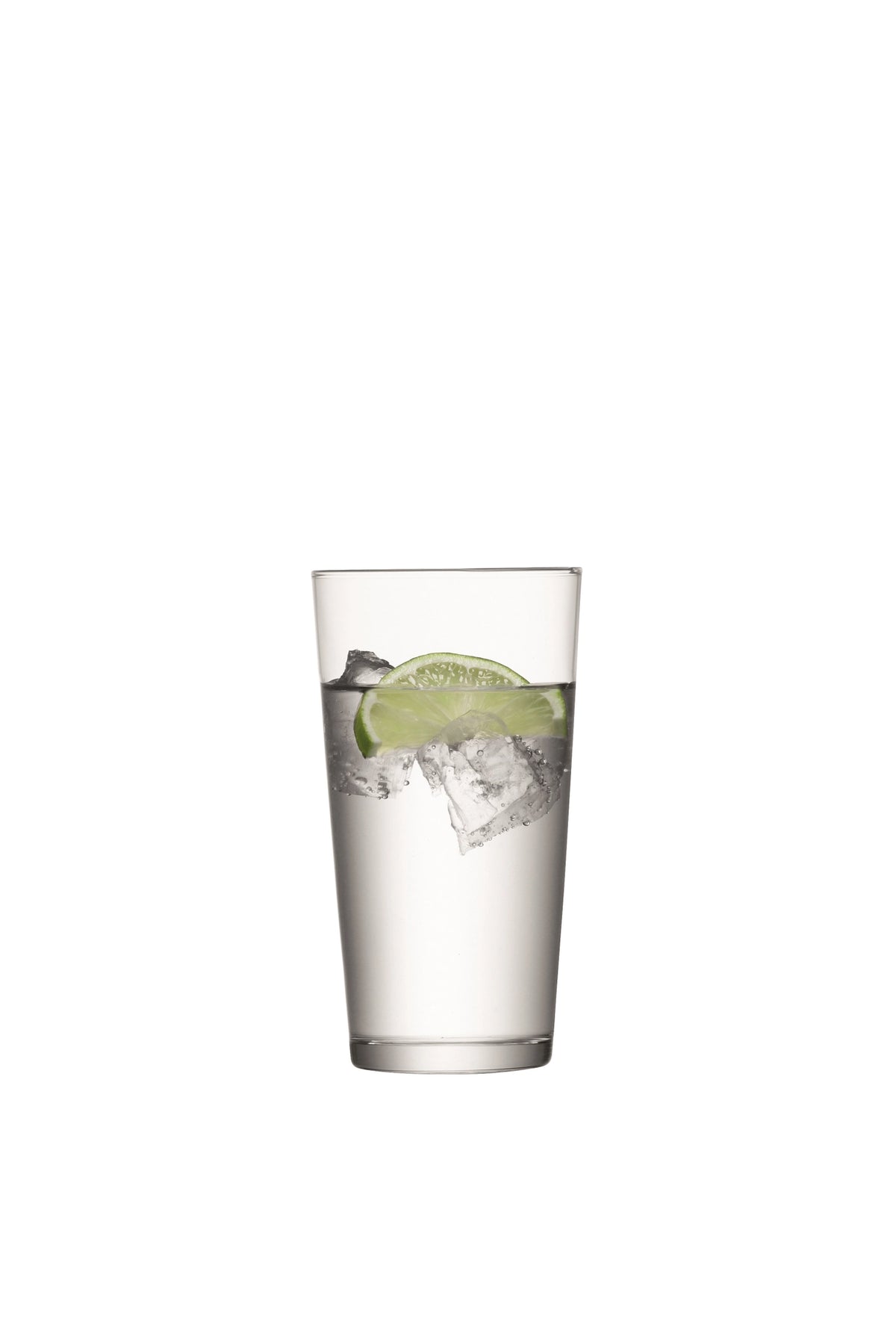 Transparentes Trinkglas Gio von LSA aus Glas, schlanke zylindrische Form mit feiner Wand, 7 cm Durchmesser, 13 cm Höhe, stapelbar.