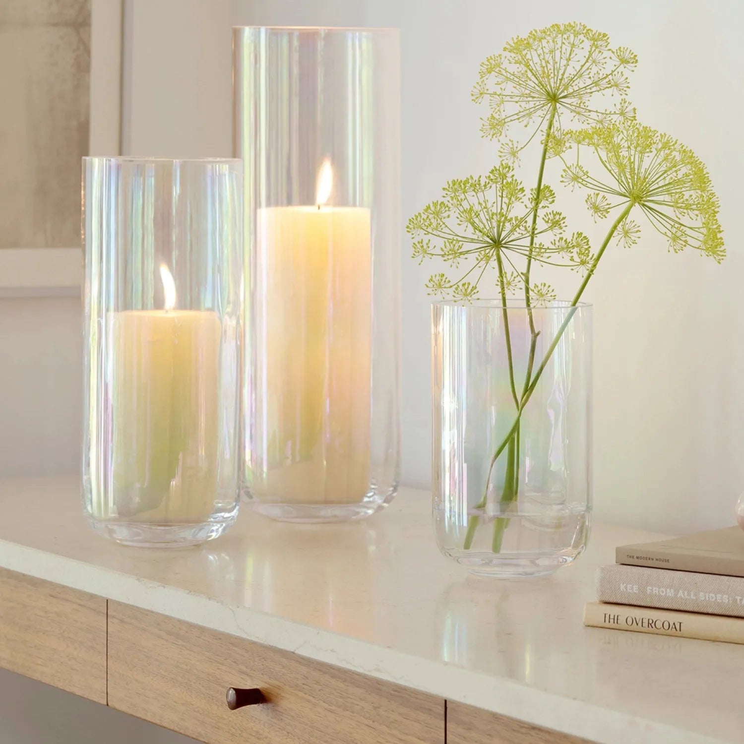 Elegante LSA Vase mit schimmerndem Perlmutt, 38,5cm Höhe.