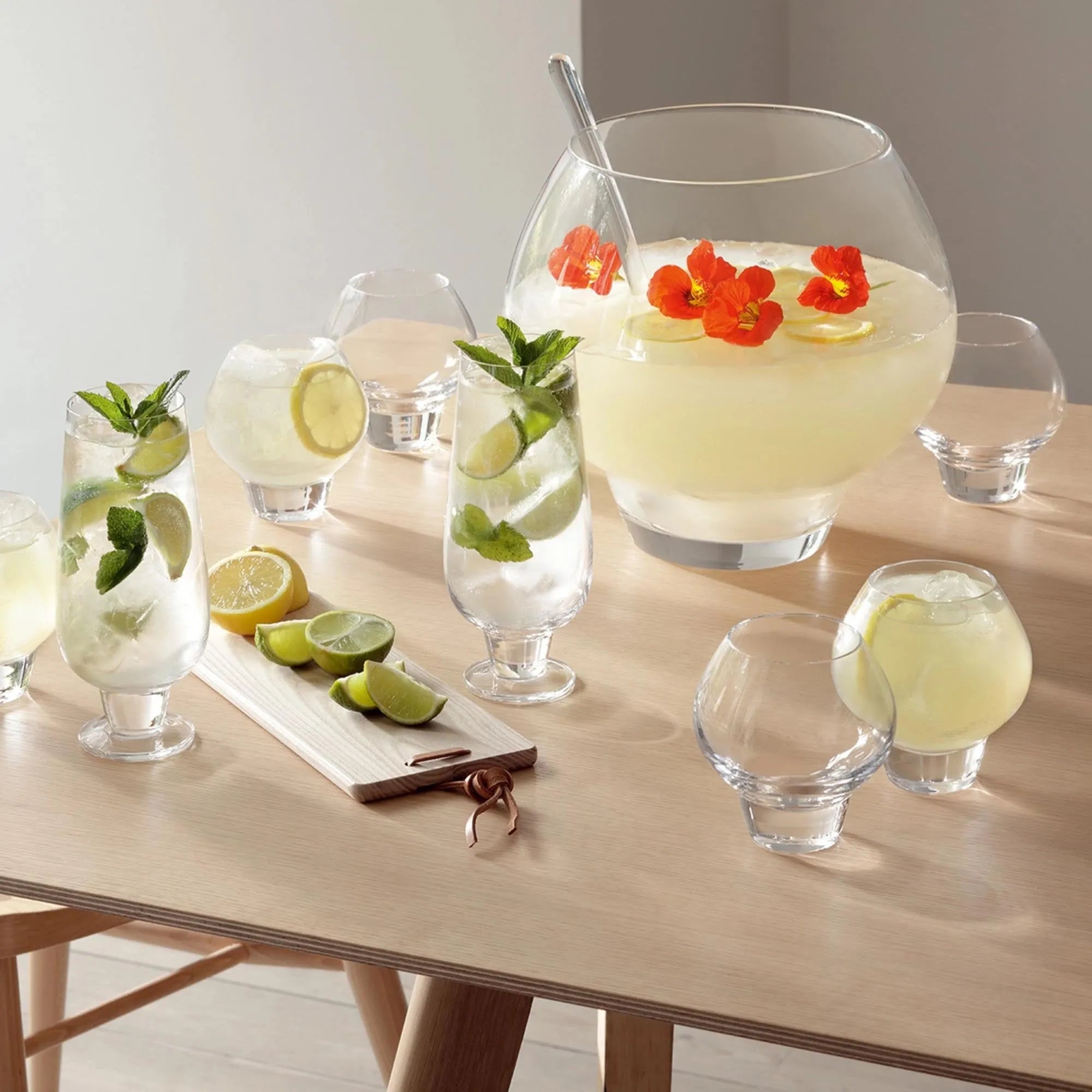 Stilvolles LSA Bowle-Set: Ideal für gesellige Rum Punch Abende.