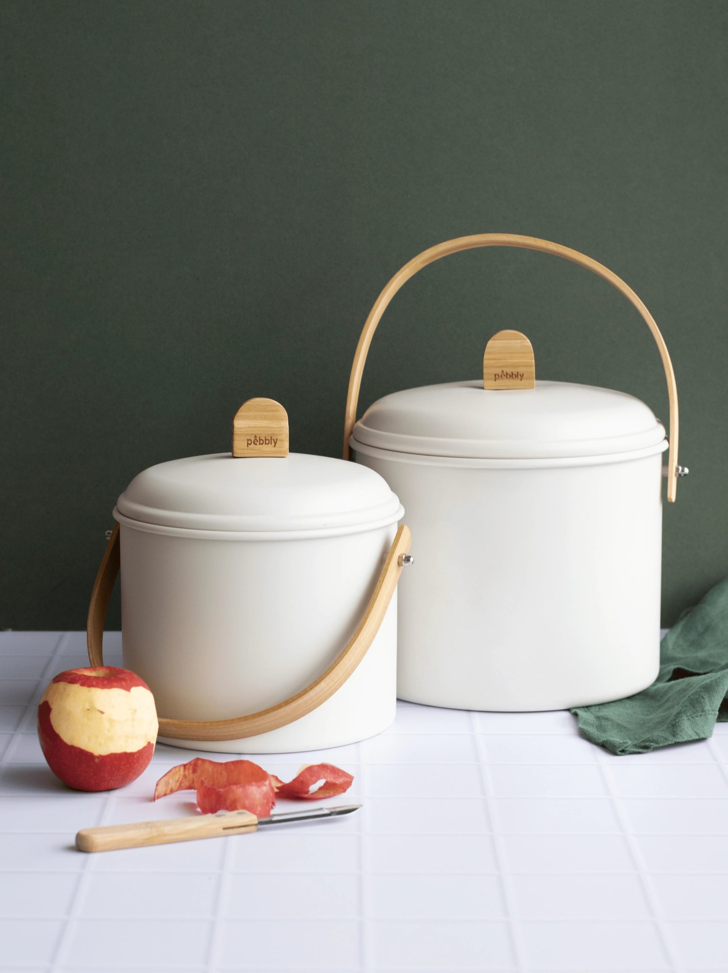 <tc>Pebbly</tc> Compost bin 3.5l metal and bamboo with carbon filter