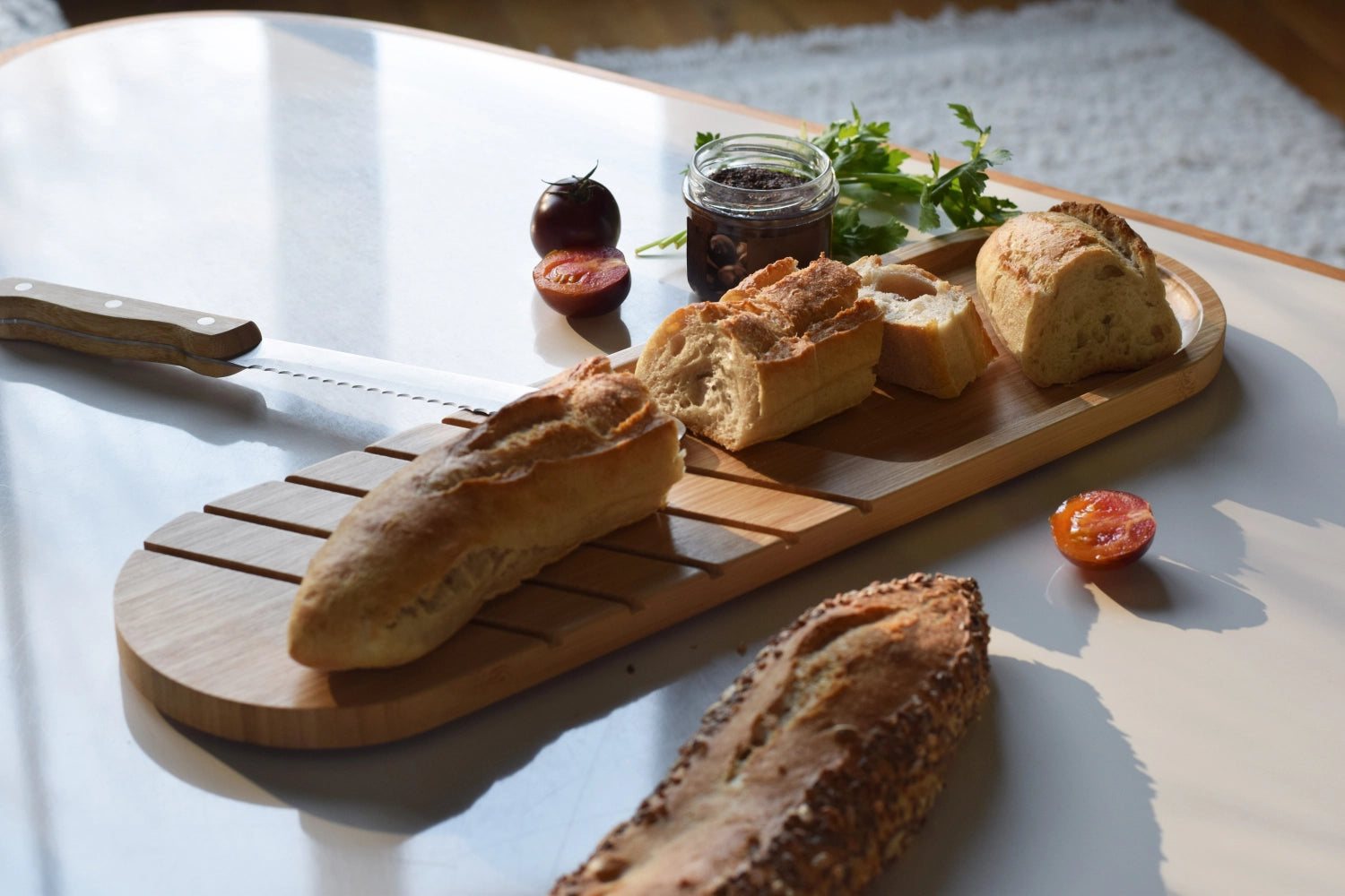 Pebbly Planche à pain baguette, bambou, 50x15x1,5cm