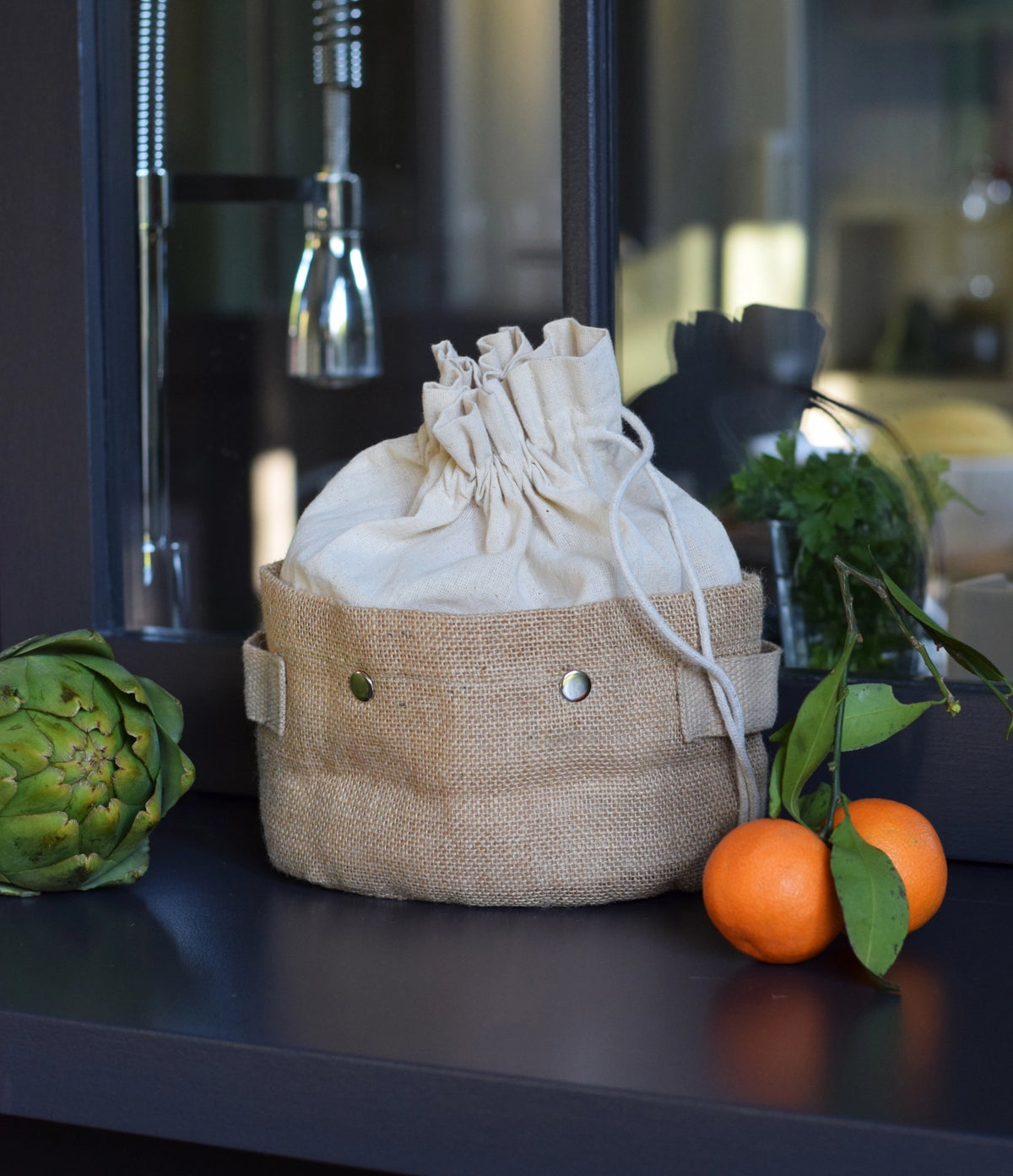 Pebbly Aufbewahrungstasche mit abnehmbarem Sack, natural S in Beige präsentiert im Onlineshop von KAQTU Design AG. Küchenhelfer ist von Pebbly