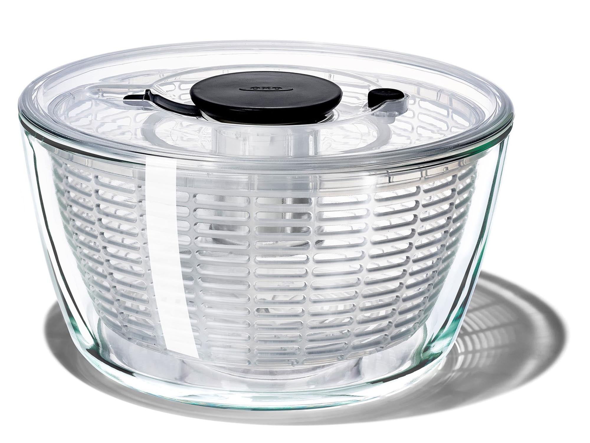 Entdecken Sie die OXO Good Grips Glas-Salatschleuder – ideal für frische, knackige Salate. Praktisch, langlebig und einfach zu bedienen!