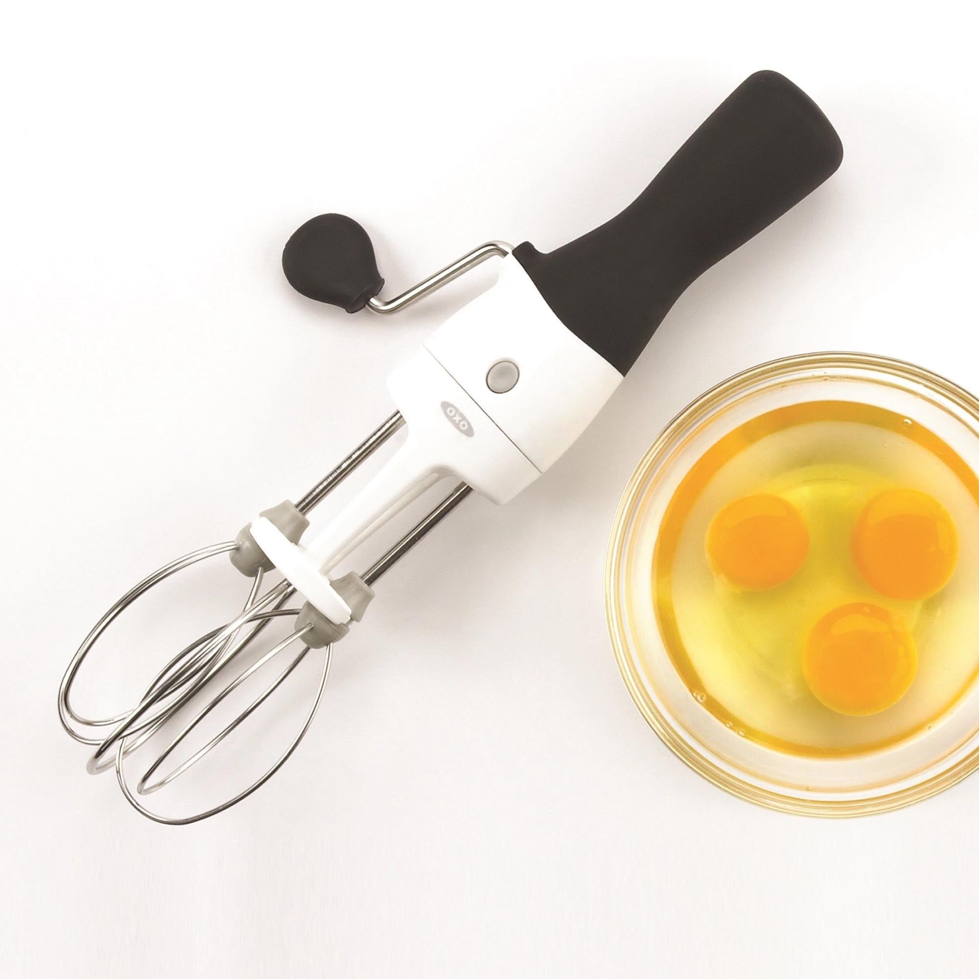 OXO Handrührer, weiß: Perfekte Mischung aus Design und Funktionalität.